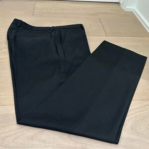 Kenneth Cole Reaction men’s navy flat front slacks. 32x30